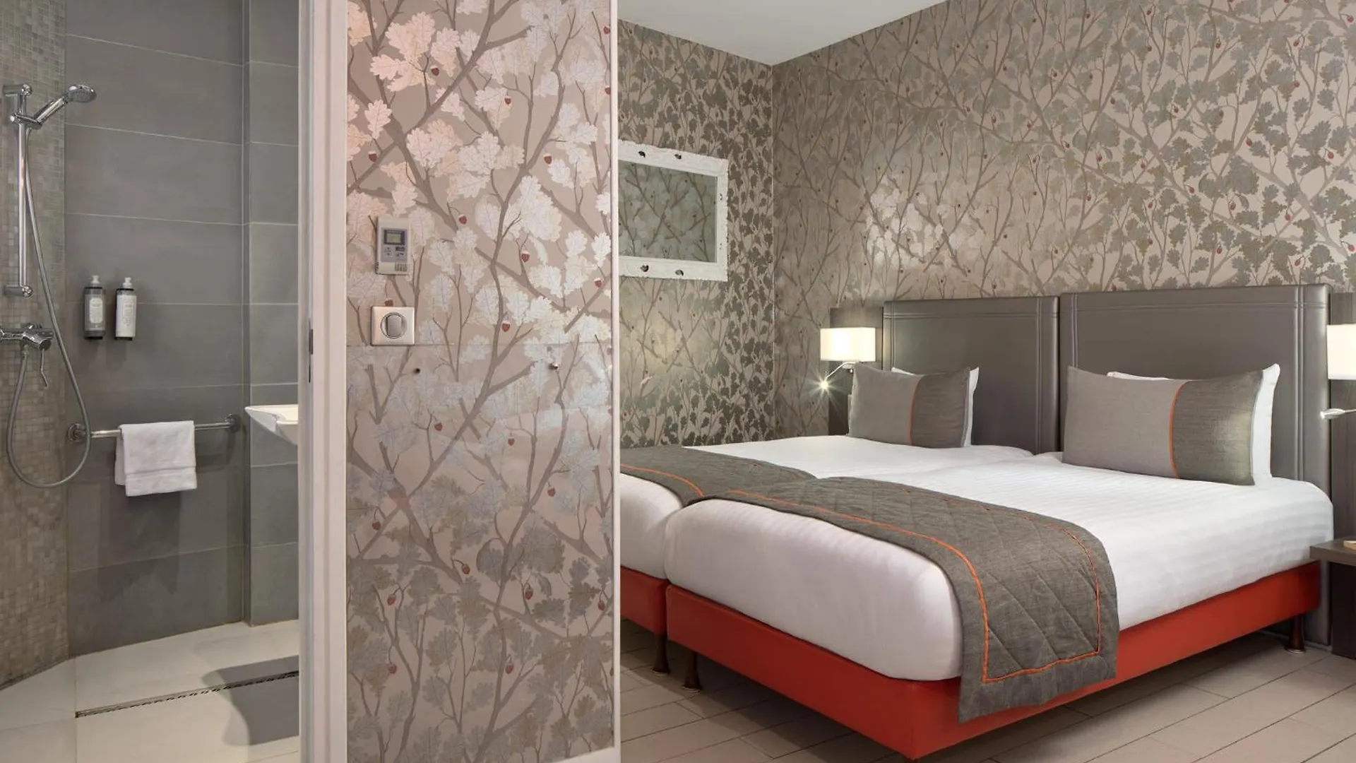 Timhotel Invalides Eiffel Paryż