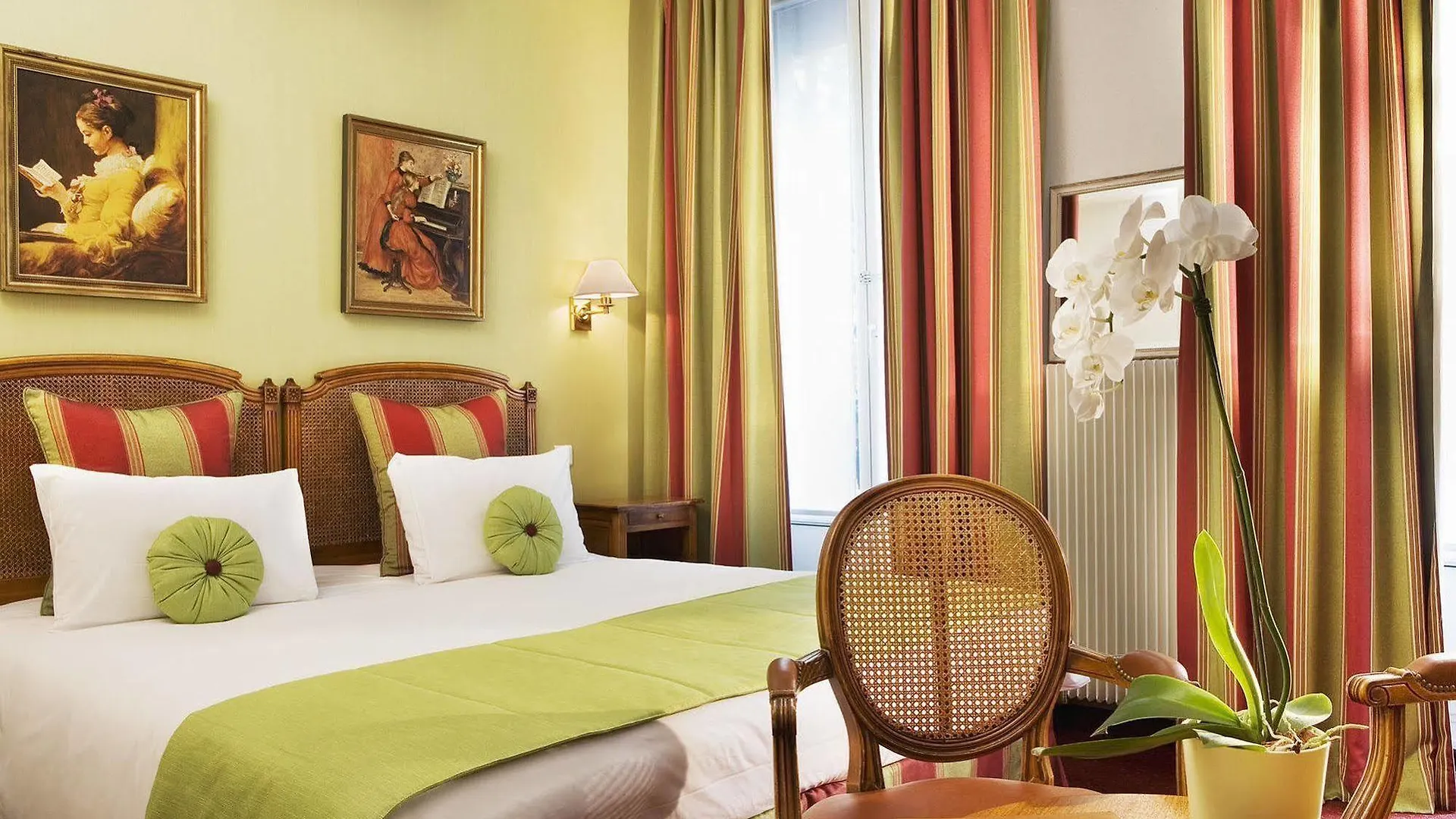 Timhotel Invalides Eiffel Hotel