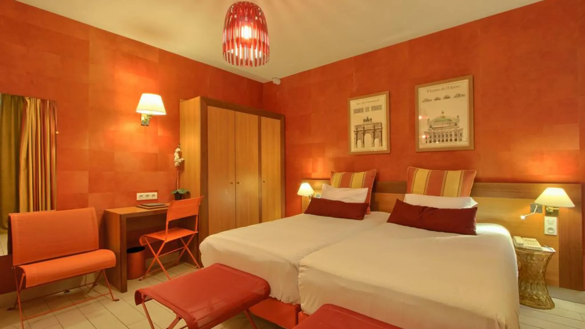 Timhotel Invalides Eiffel Hotel