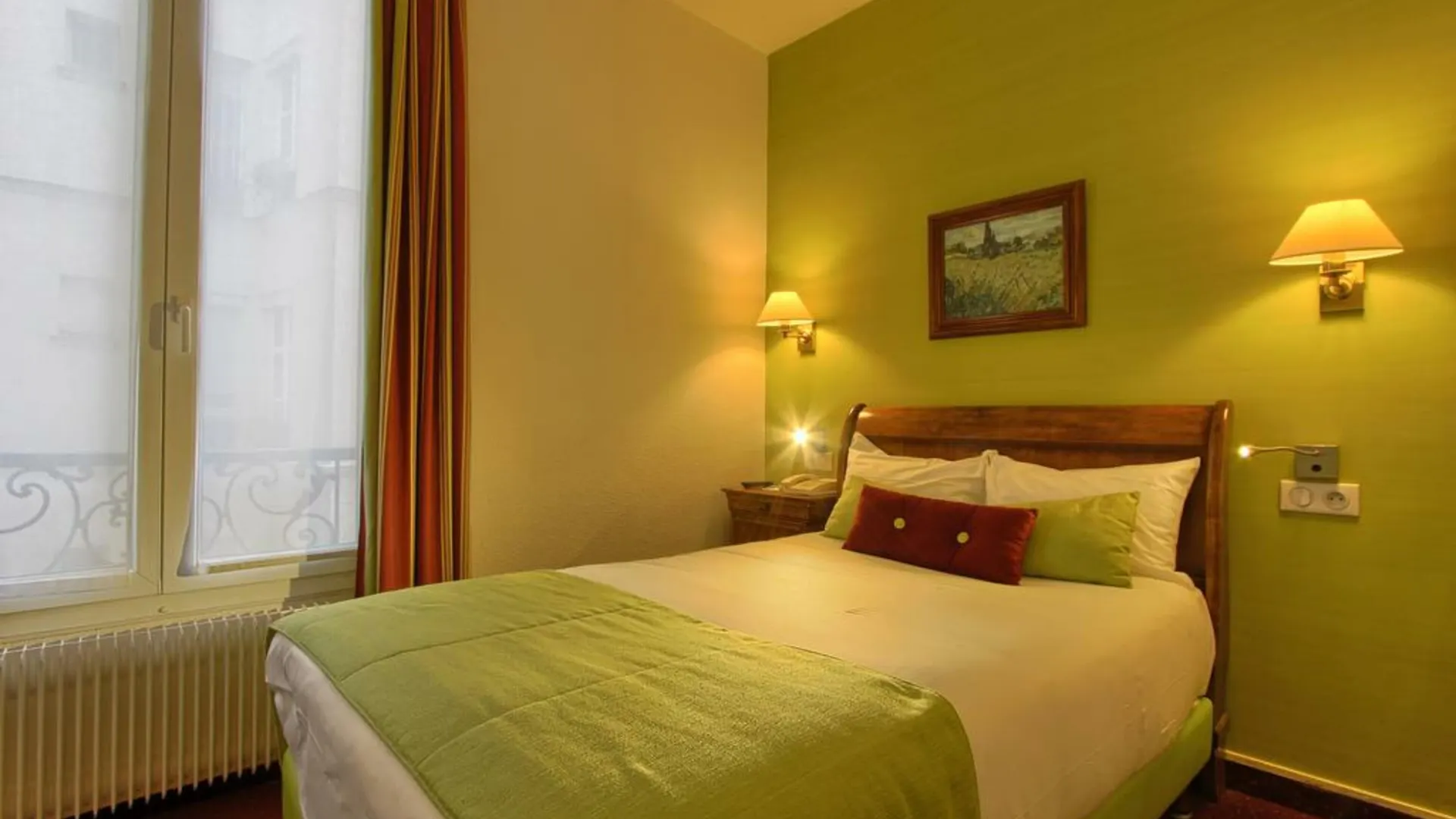 Timhotel Invalides Eiffel Hotel 3*