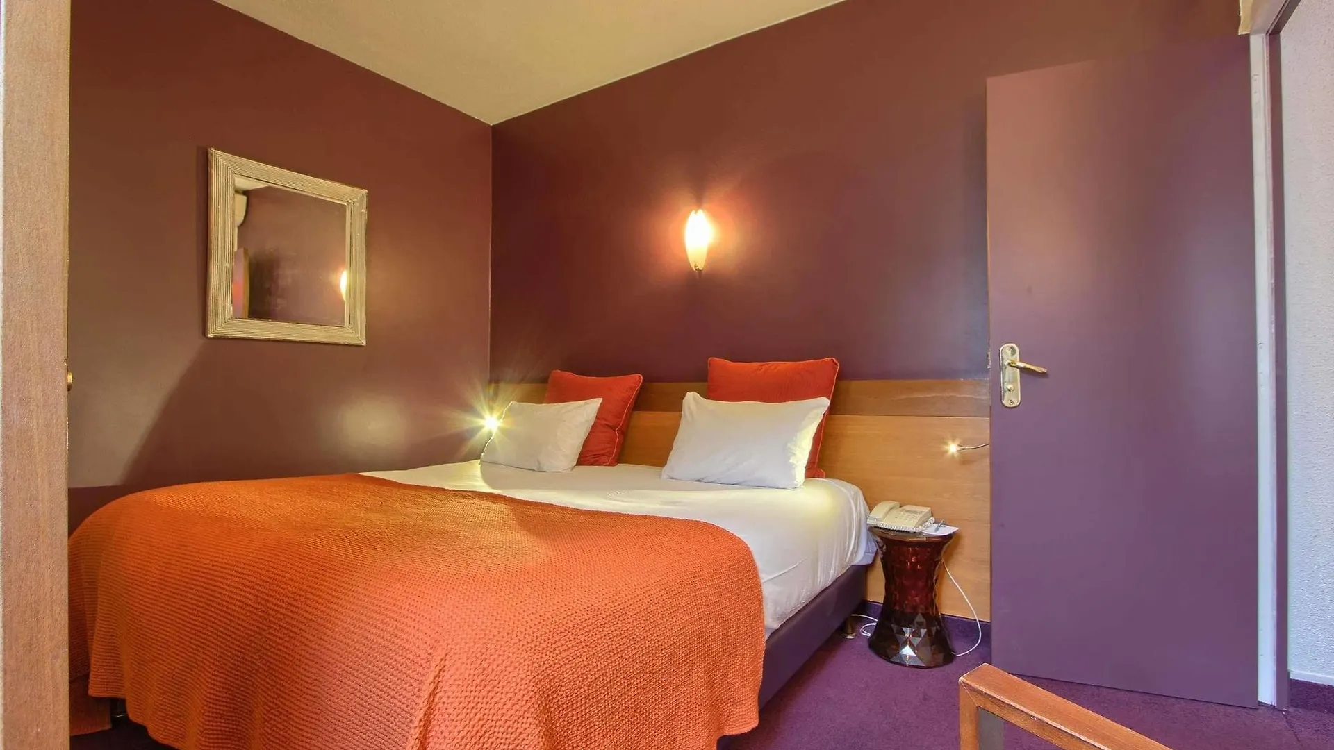 Timhotel Invalides Eiffel Hotel 3*