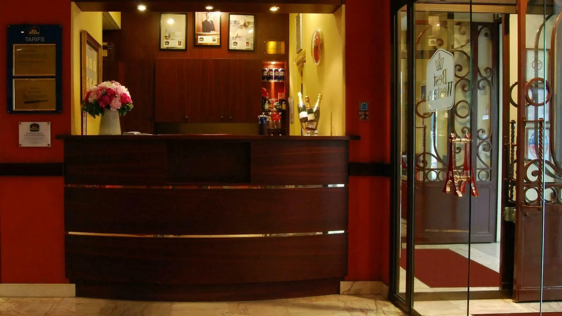 Timhotel Invalides Eiffel Hotel 3*