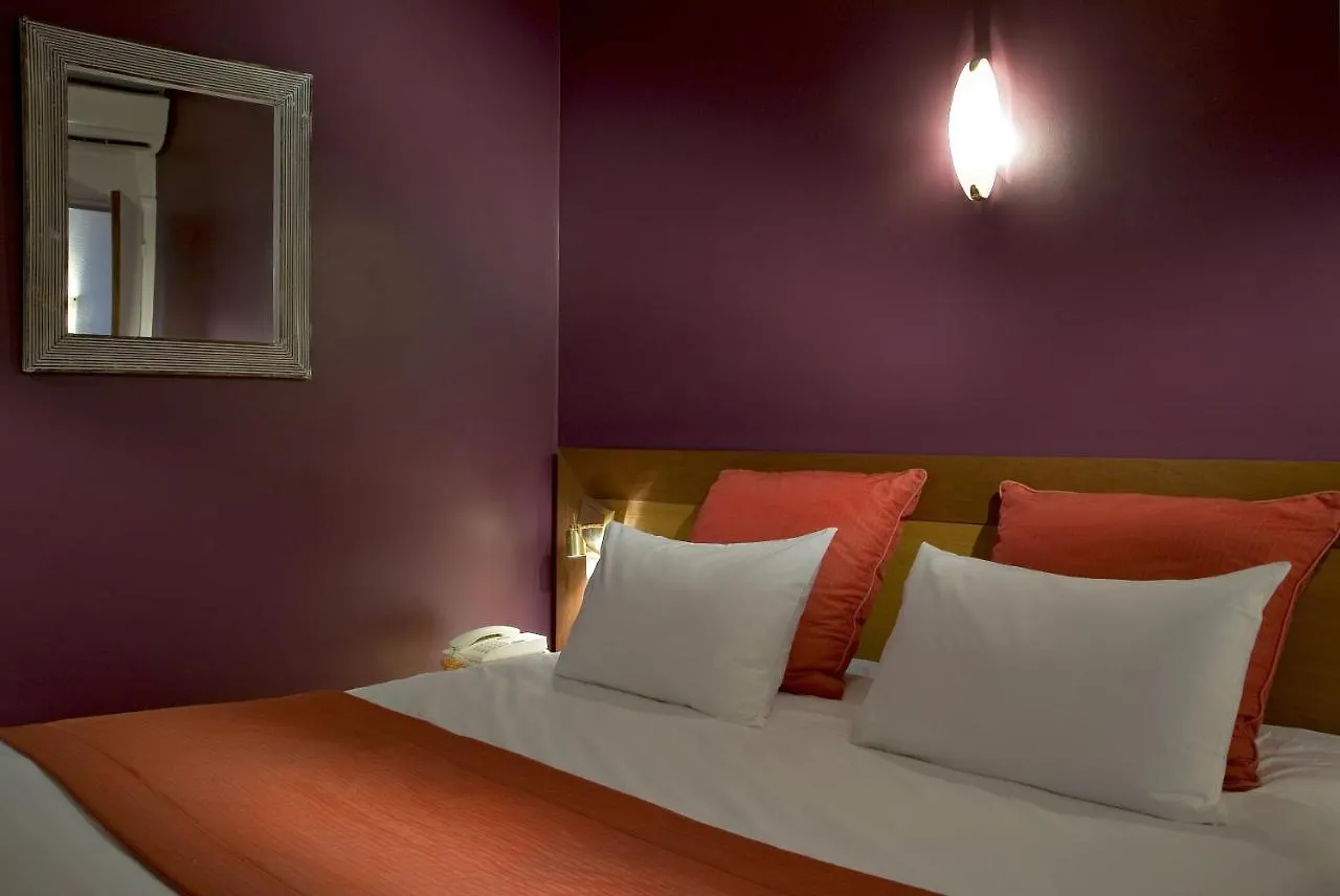 Timhotel Invalides Eiffel 3*