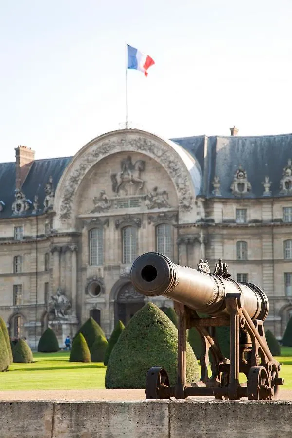 Hotel Timhotel Invalides Eiffel Paris